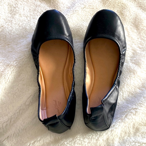 Shoes Universal Thread Black Ballet Flats Poshmark